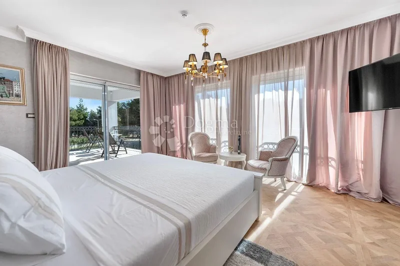 I. ROW TO THE SEA, VILLA WITH EXCLUSIVE EQUIPMENT