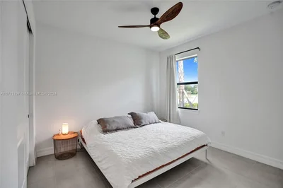 Thumbnail 43