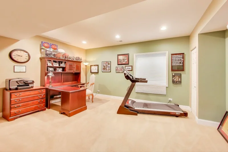 2531 Violet Street, Glenview, Illinois, United States. - Photo 19