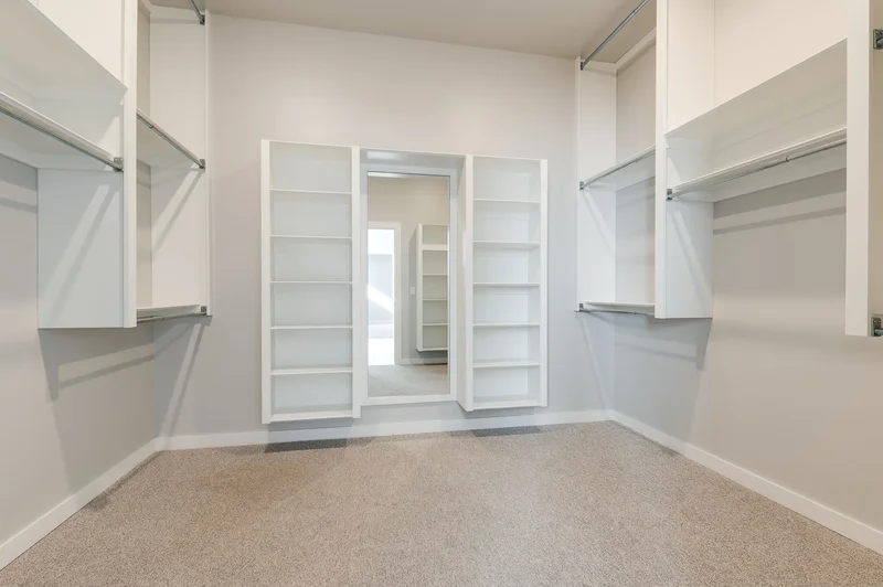 499 Old Farm Road , Edmond, OK 73034, Edmond, Oklahoma, United States. - Photo 30