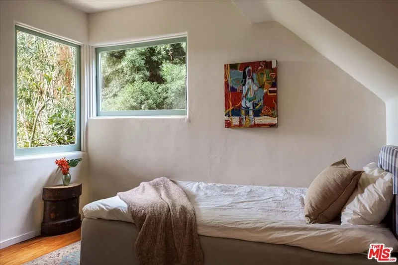 2764 Outpost Drive, Los Angeles, California, United States. - Photo 37
