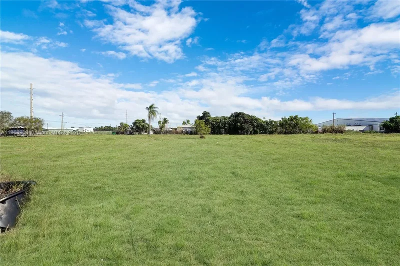 20000 SW 216th St, Miami, Florida, United States. - Photo 21