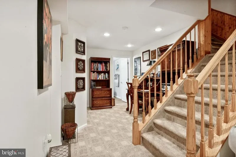 10 Red Hawk Road N, Colts Neck, NJ 07722, 07722, New Jersey, United States. - Photo 34