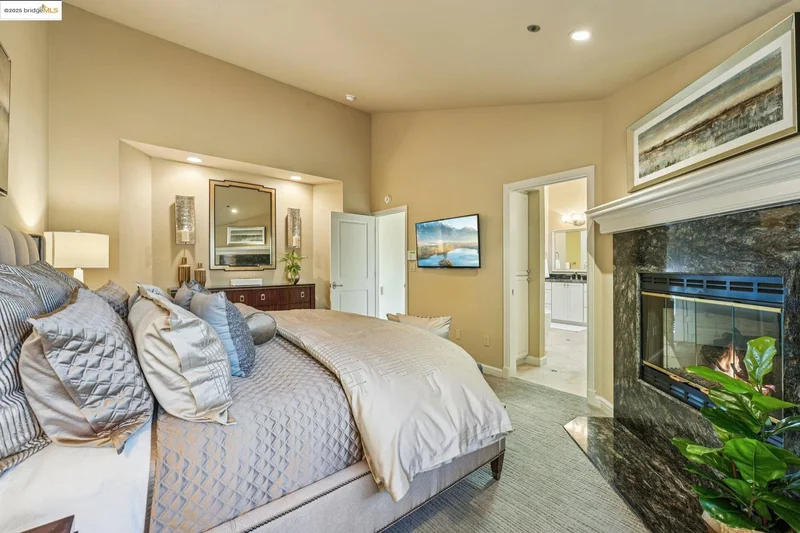 105 Starview Ct, Oakland, California, United States. - Photo 58