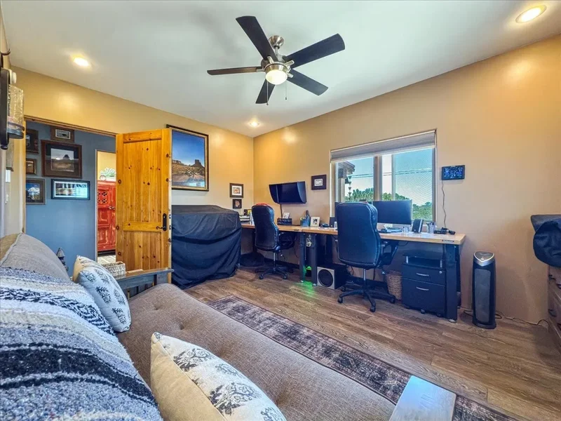 10 Los Tapias, Santa Fe, NM 87508, Santa Fe, New Mexico, United States. - Photo 10