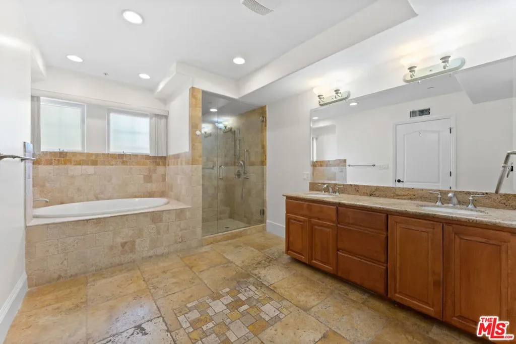 16123 W Sunset Boulevard 101, Los Angeles, California, United States. - Photo 15