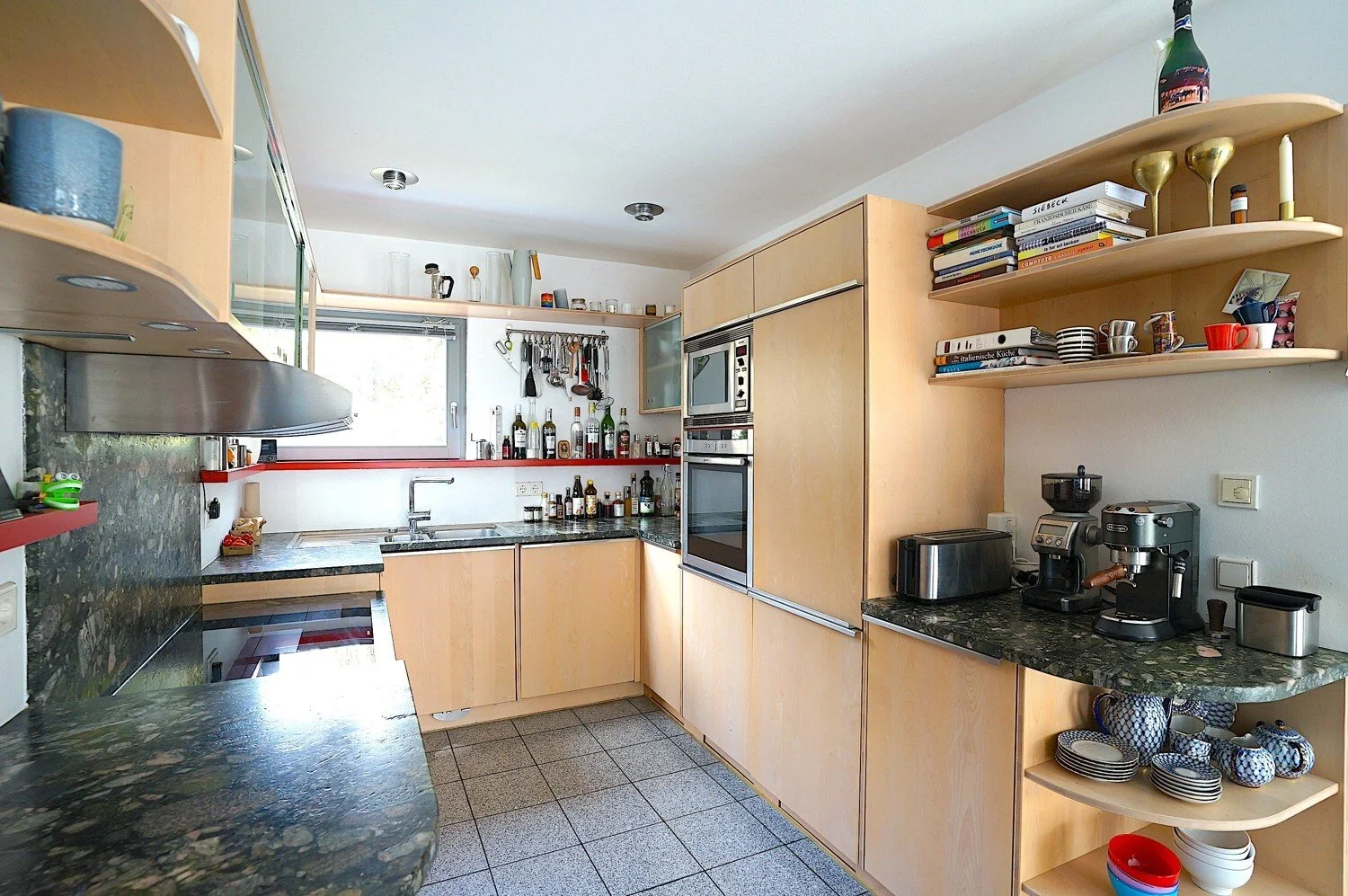Gallery photo 3