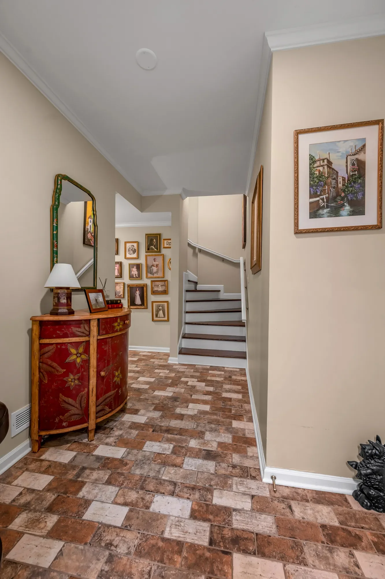 100 Idle Hour Drive #13, Lexington, KY 40502, Lexington, Kentucky, United States. - Photo 54