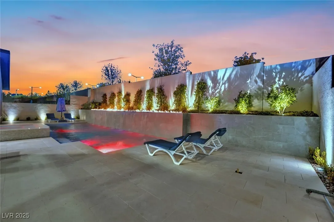 397 Highview Ridge Avenue, Las Vegas, Nevada, United States. - Photo 79
