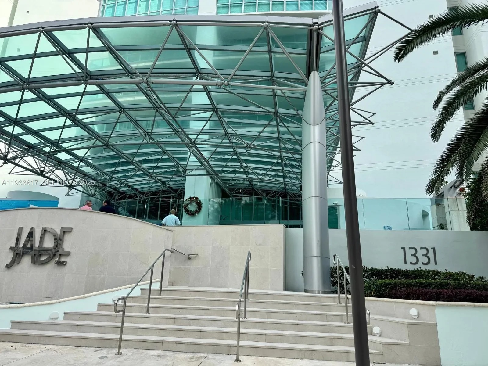 Exterior photo 10