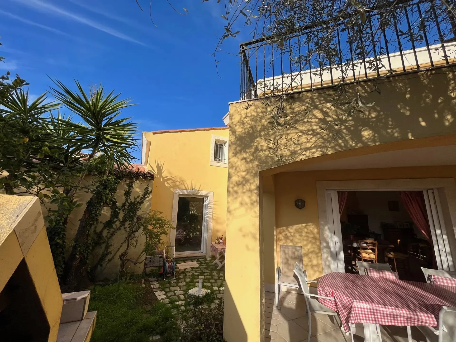 Nice, Provence-Alpes-Côte d'Azur, France. - Photo 7