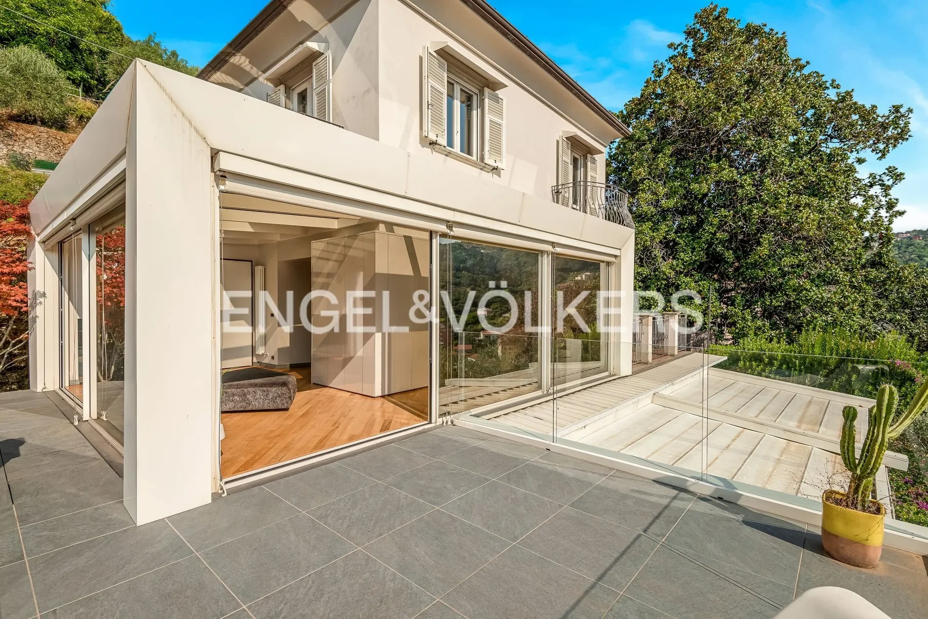 Modern villa with panoramic view