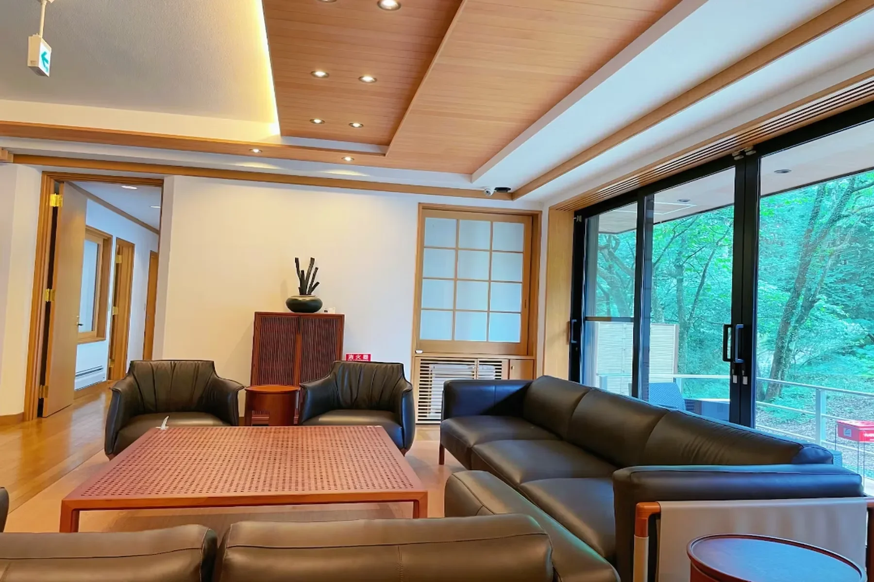 Gallery photo 2