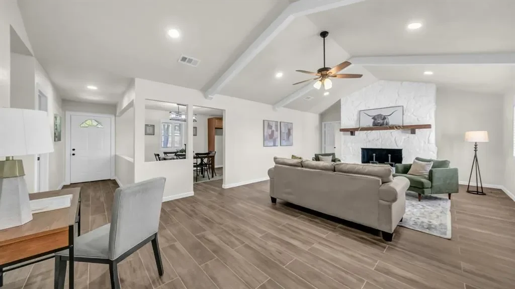 3696 W Lambert Road, Weatherford, Texas, United States. - Photo 11