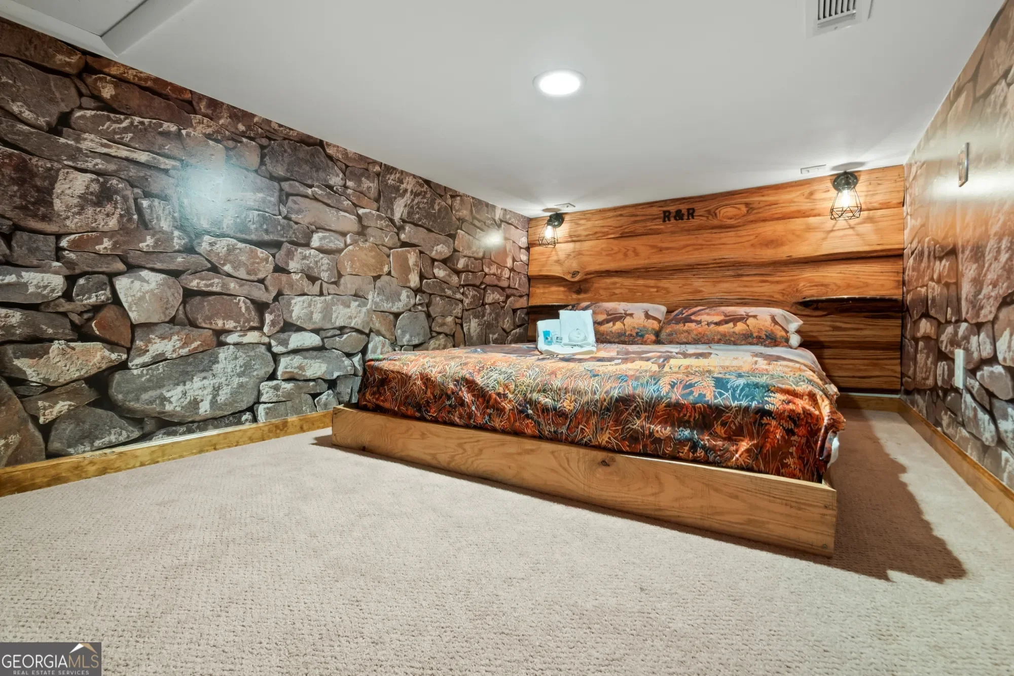 7022 Aska RD, Blue Ridge, Georgia, United States. - Photo 10