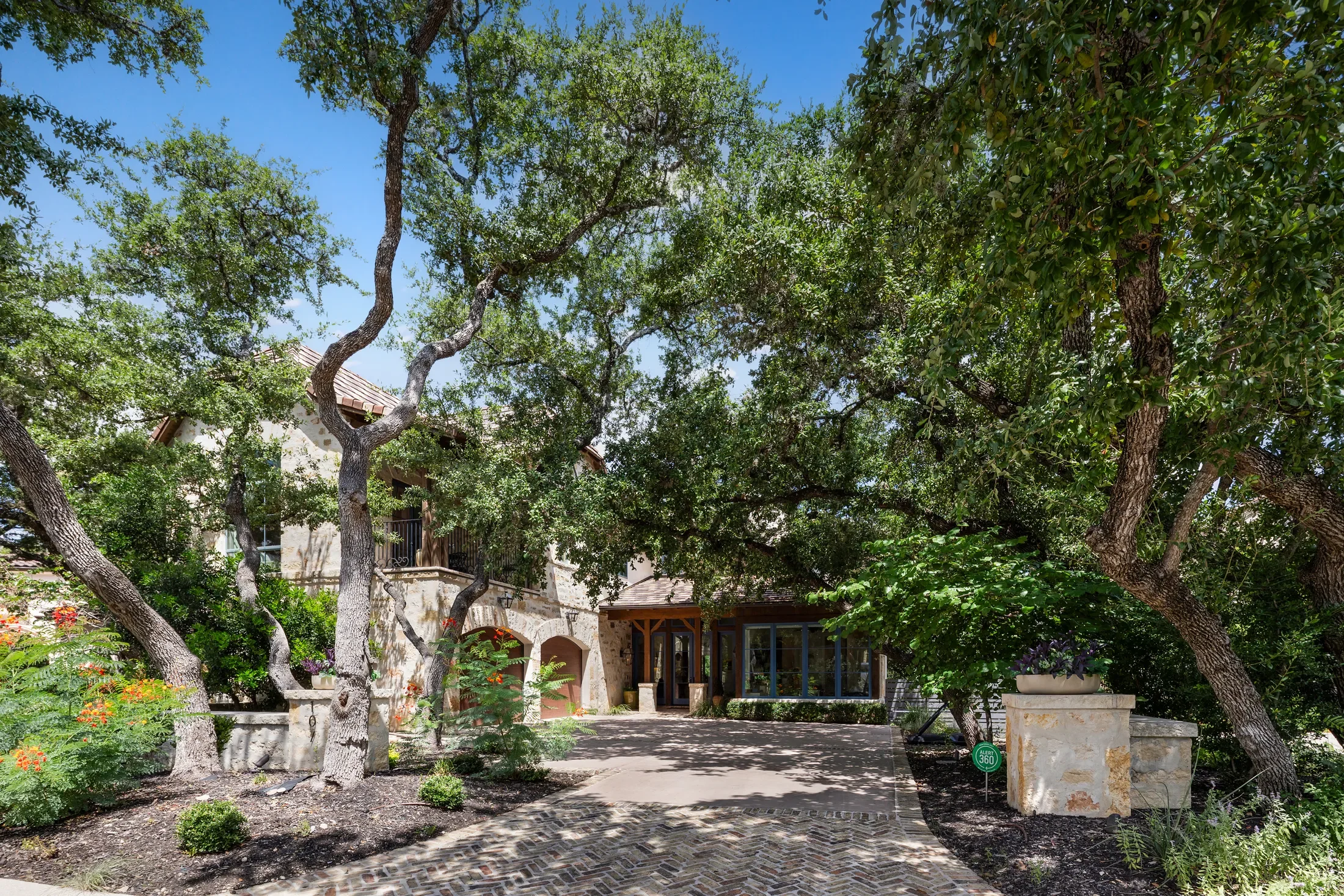 107 Umbria , San Antonio, TX 78230, San Antonio, Texas, United States. - Hero Image