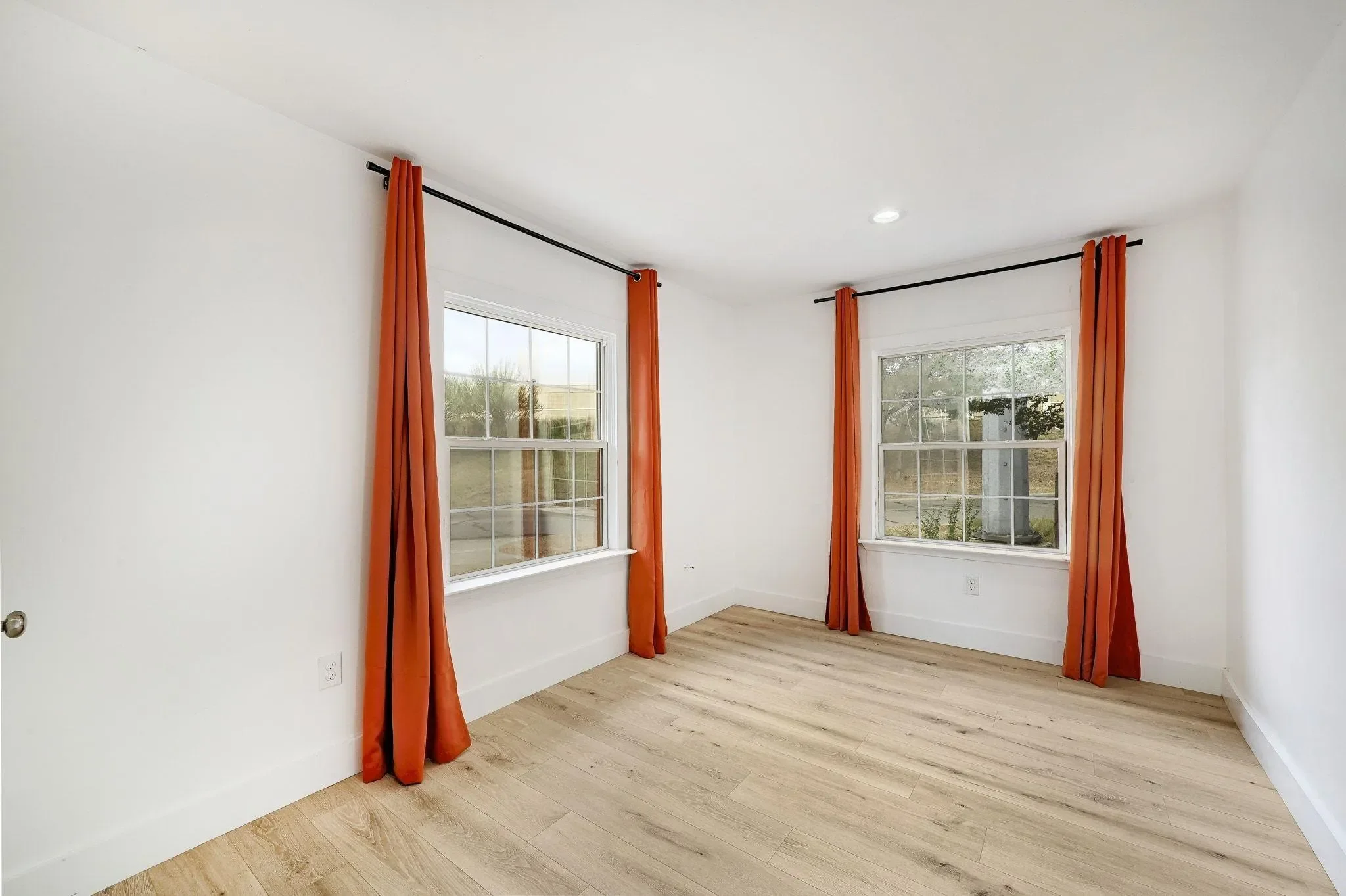 1804 NORTHWOOD RD, Austin, Texas, United States. - Photo 2