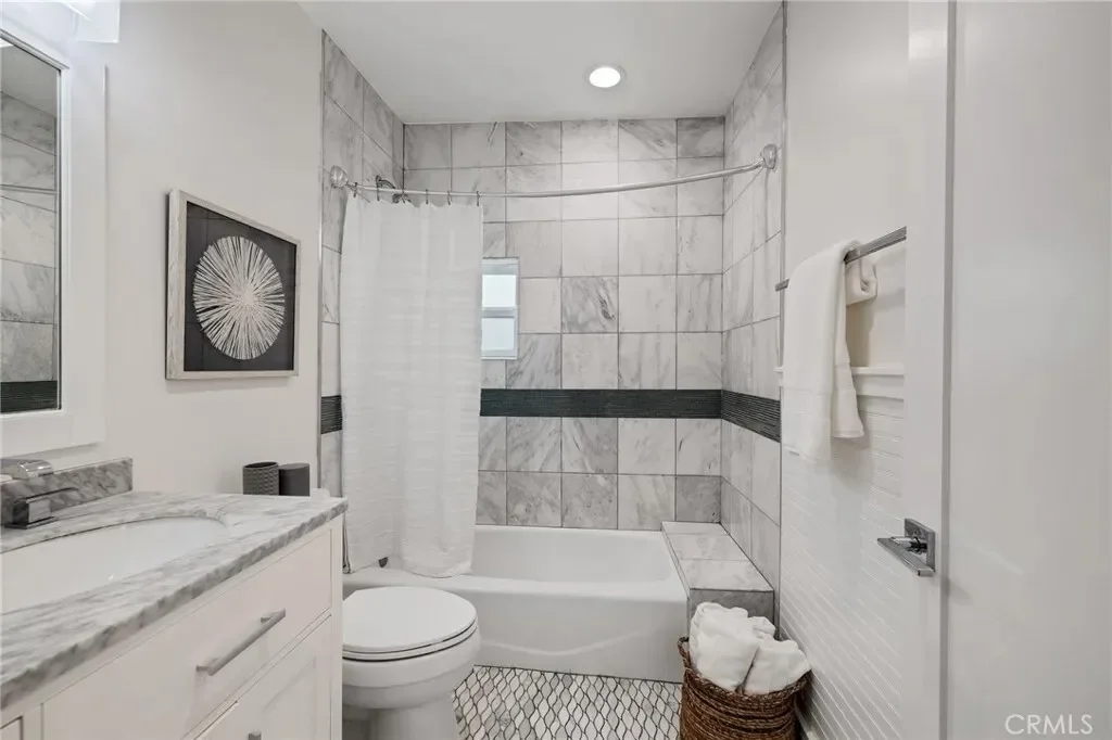 724 San Miguel Avenue, Los Angeles, California, United States. - Photo 27
