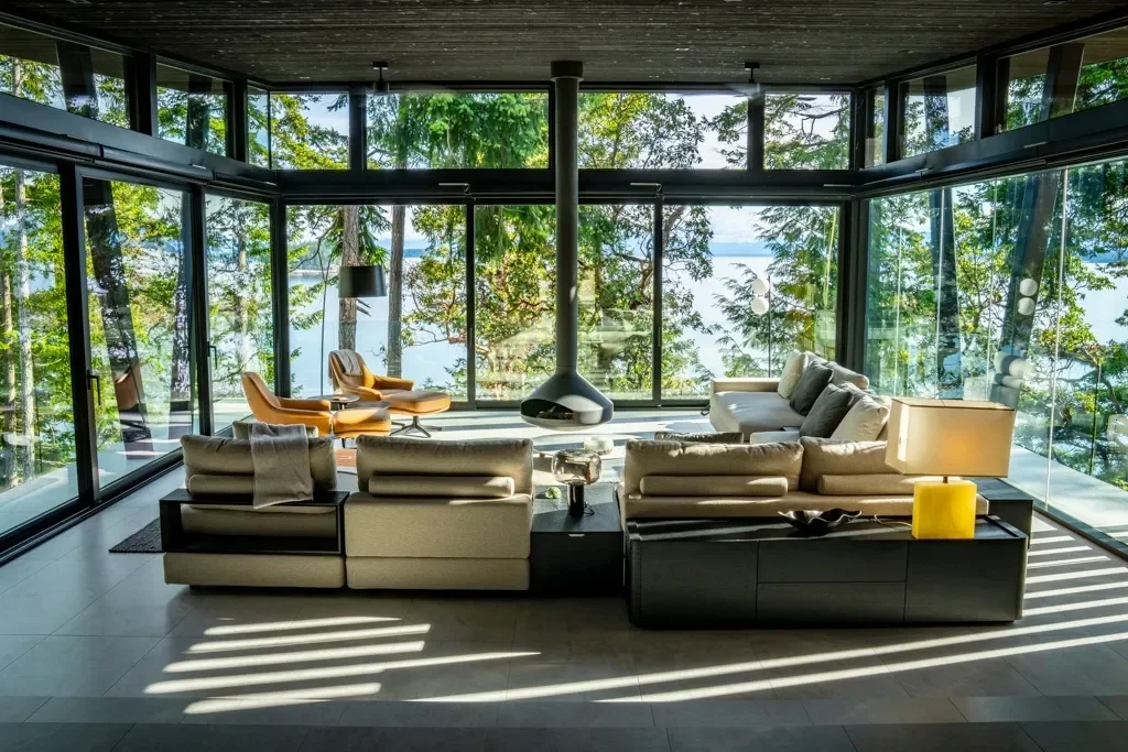Sharpes Bay, Bliss Landing, British Columbia, Canada. - Photo 27