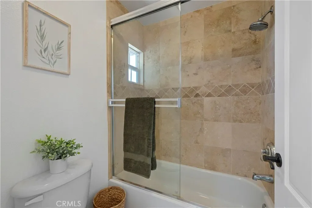6324 Newcastle Ave, Encino, CA, 91316, USA, Los Angeles, California, United States. - Photo 3
