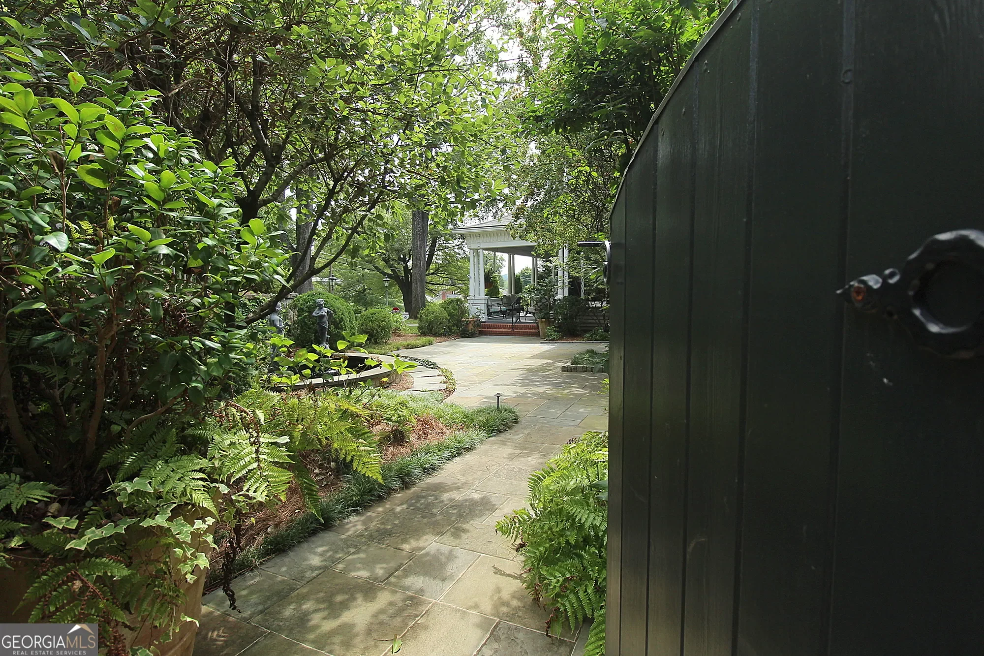 Gallery photo 11