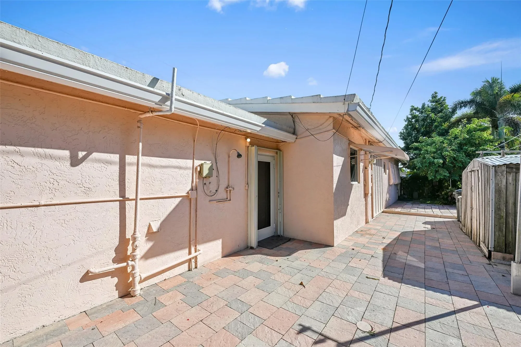 4521 Sea Grape Dr, Fort Lauderdale, Florida, United States. - Photo 32