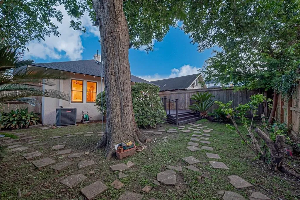 1406 Maryland Street, Houston, Texas, United States. - Photo 22