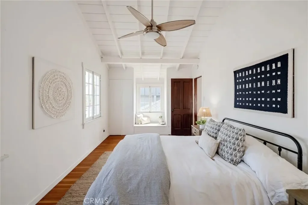 525 Manhattan Beach Boulevard, Manhattan Beach, California, United States. - Photo 20