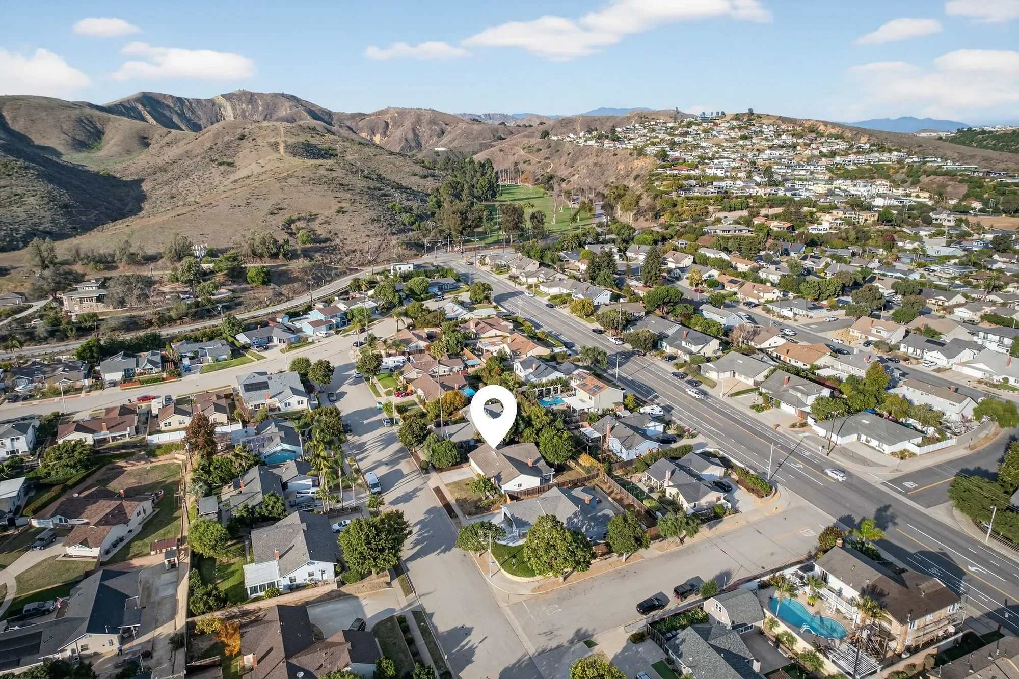 412 Dayloma Avenue , Ventura, CA 93003, Ventura, California, United States. - Photo 2