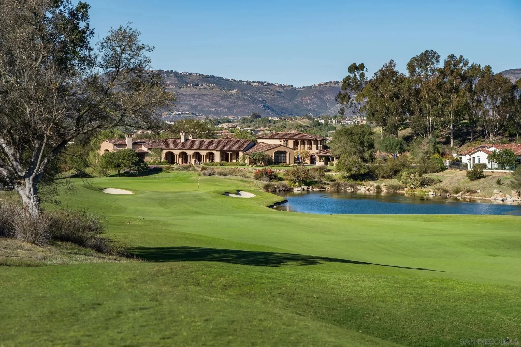 8341 Santaluz Village Green E, Rancho Santa Fe, California, United States. - Photo 25