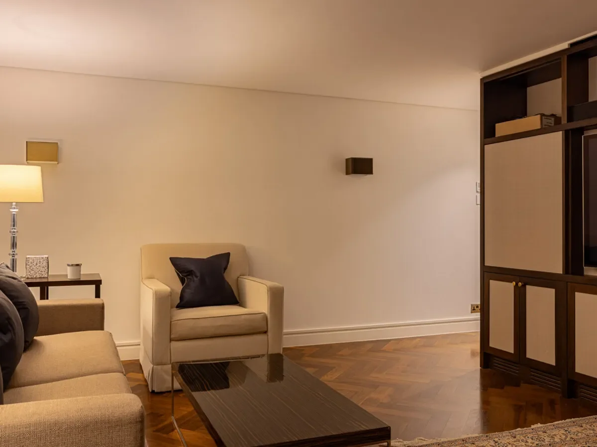 Cadogan Square, London, SW1X, London, England, United Kingdom. - Photo 2