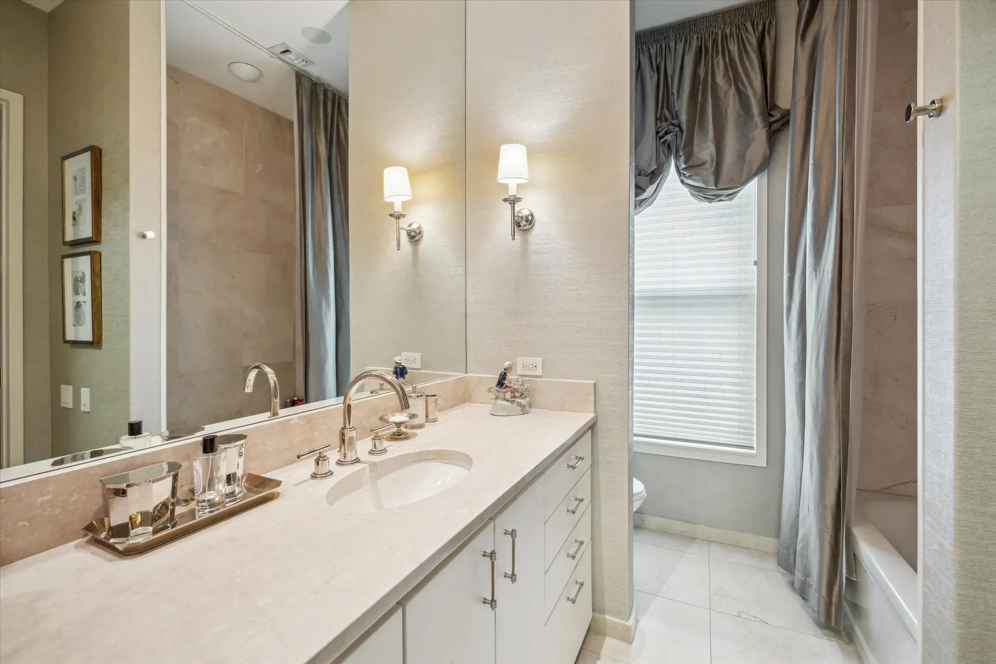 20 Eaton Square, Houston, Texas, United States. - Photo 24