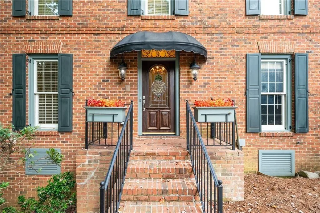 7300 Chattahoochee Bluff Drive, Atlanta, Georgia, United States. - Photo 13