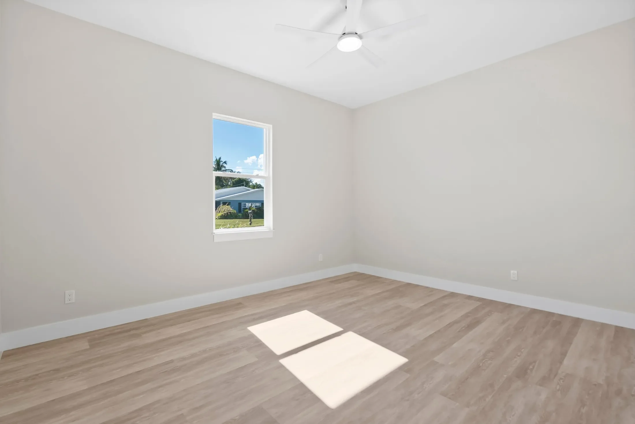 1083 NW 12th Terrace , Stuart, FL 34994, Stuart, Florida, United States. - Photo 7