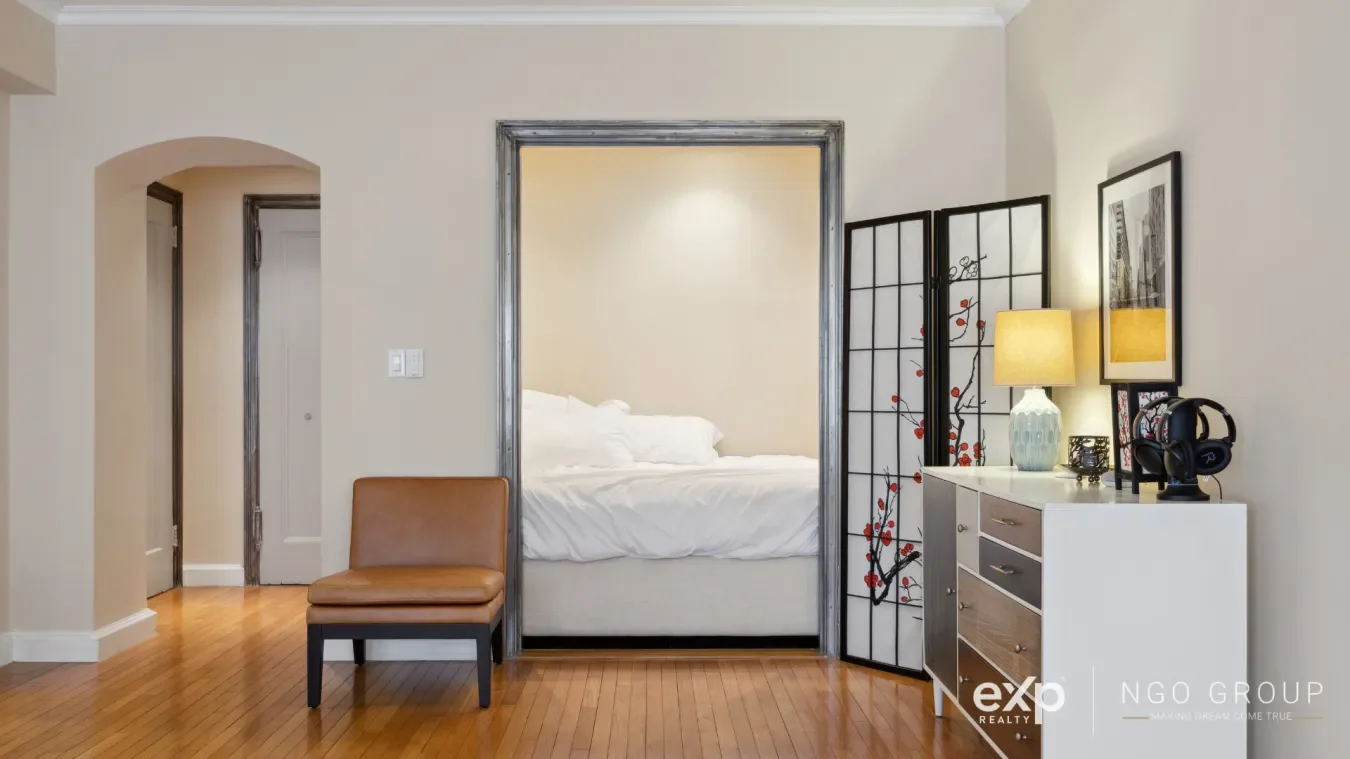 353 West 56 street, New York, New York, United States. - Photo 22