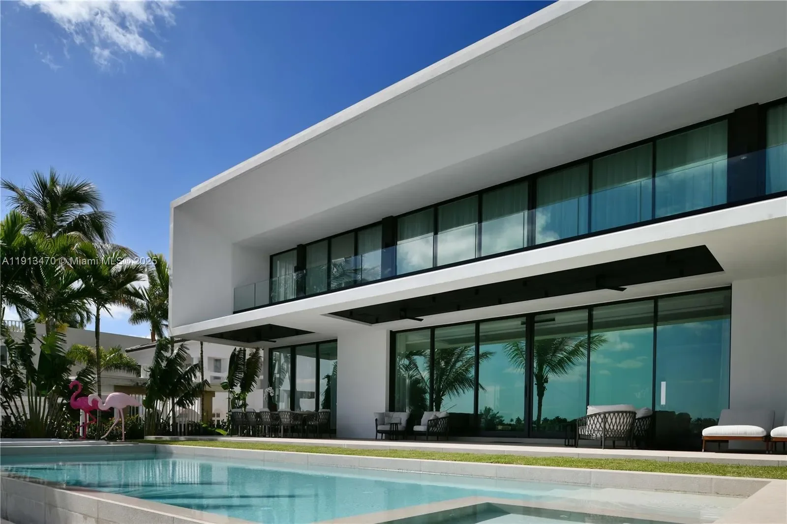 375 N Hibiscus Dr, Miami Beach, Florida, United States. - Photo 11