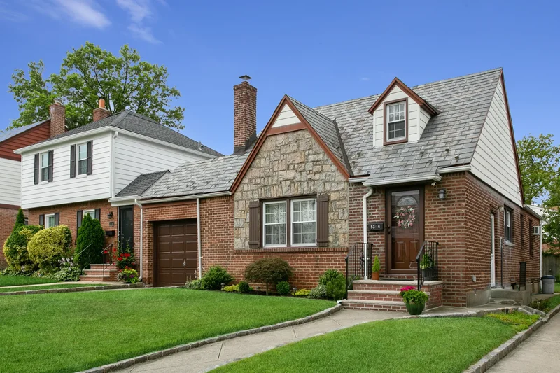 53-16 214th Street, Bayside, NY 11364, New York, New York, United States. - Photo 8