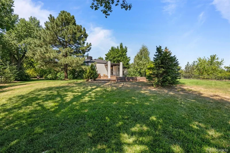 5200 Sunset Drive, Columbine Valley, Colorado, United States. - Photo 39