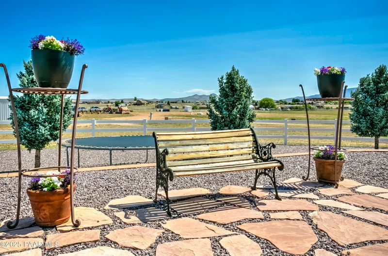 10450 N Poquito Valley Road, Prescott Valley, Arizona, United States. - Photo 20