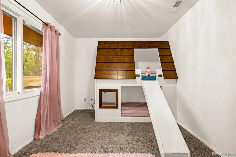 10720 Egerton Road, Colorado Springs, CO 80908, Colorado Springs, Colorado, United States. - Photo 18