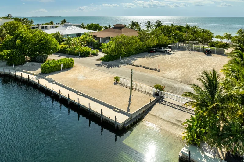 88 W Plaza Del Lago, Islamorada, FL 33036, Islamorada, Florida, United States. - Photo 90