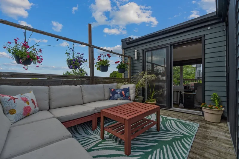 6770 Av. De Lorimier #2  Montréal (Rosemont/La Petite-Patrie) (Montréal)