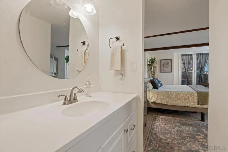 1042 Lincoln Ave, San Diego, California, United States. - Photo 23