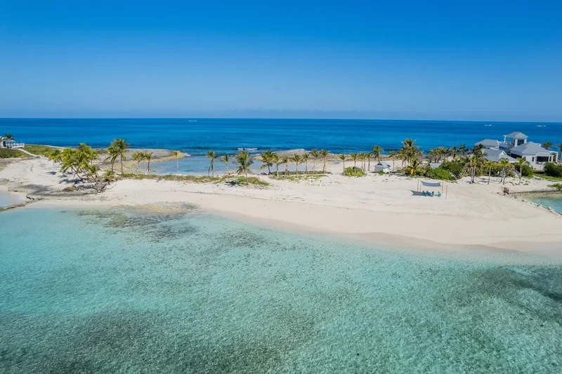 Island Oasis Private Island located near to Green Turtle Cay, Other Abaco, SS, Treasure Cay, Central Abaco, The Bahamas. - Photo 7