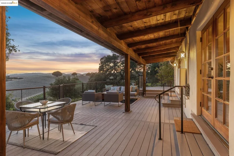 1531 Foster Rd, Napa, California, United States. - Photo 5
