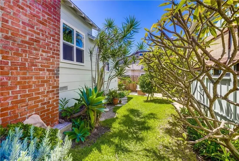 464 Agate Street A/B, Laguna Beach, California, United States. - Photo 46