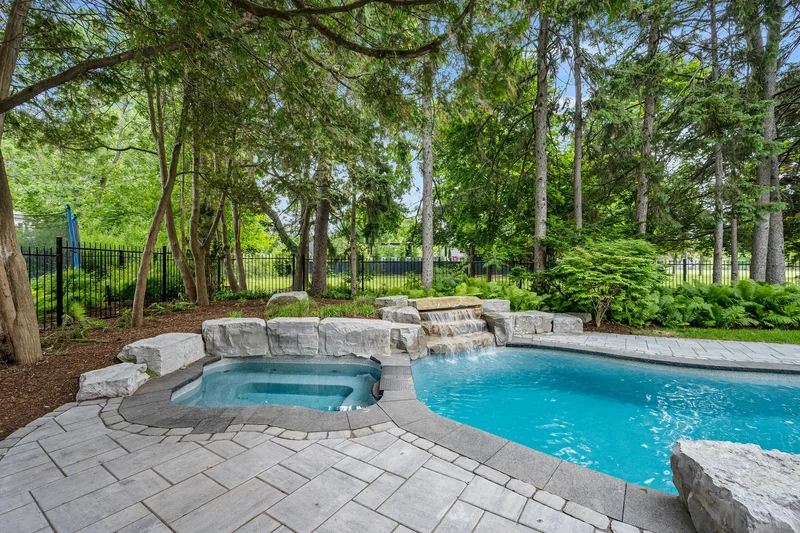 4169 Lakeshore Road, Burlington, ON L7L1A5, Burlington, Ontario, Canada. - Photo 18