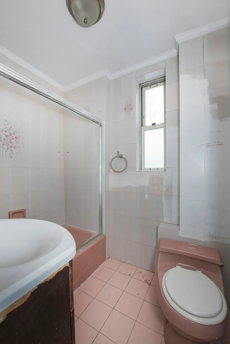 -21 26th Road, New York, New York, United States. - Photo 11