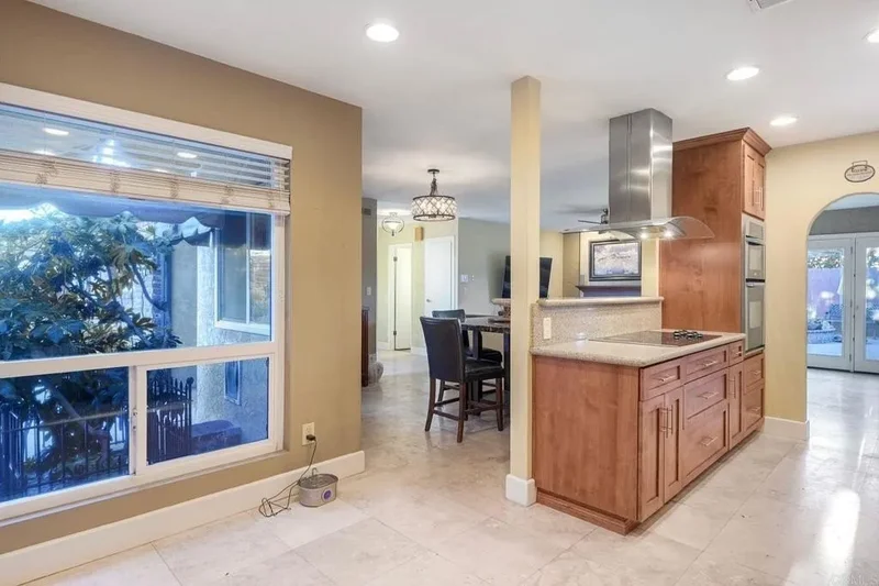 4410 Charger Boulevard, San Diego, CA 92117, San Diego, California, United States. - Photo 52