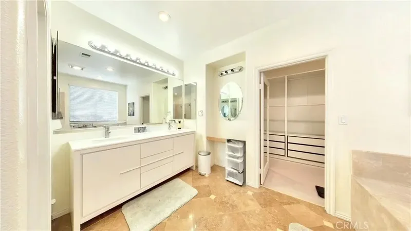 644 Milford, Los Angeles, California, United States. - Photo 12